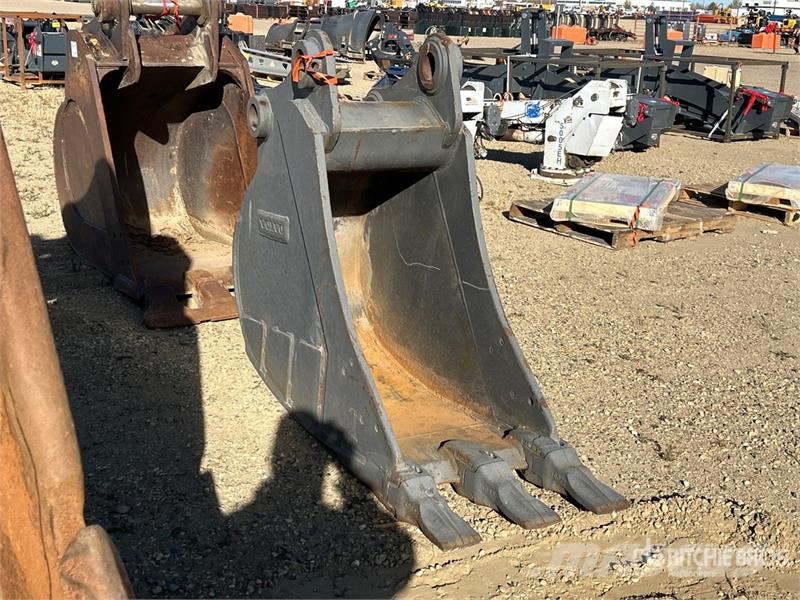 Volvo 24 in Digging Excavator Bucket Buckets