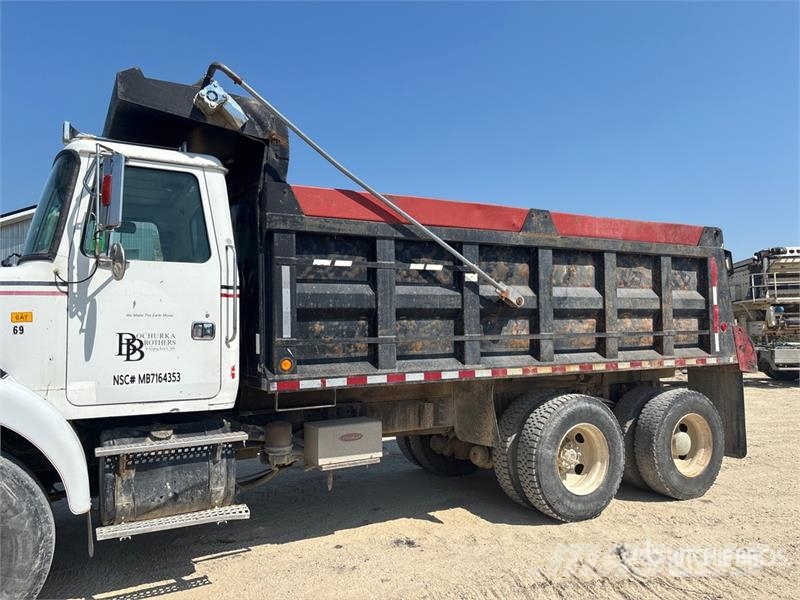 Volvo 6x4 T/A Dump Truck Caminhões basculantes