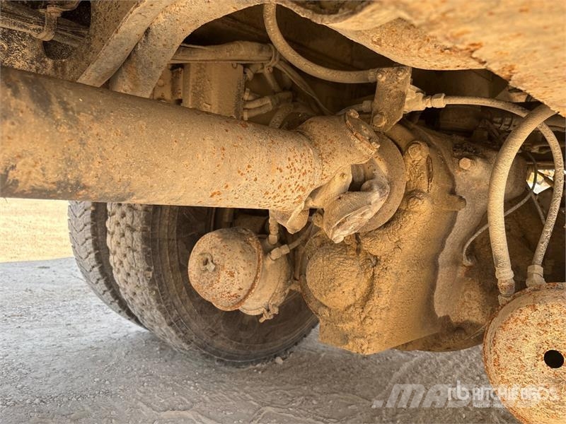 Volvo 6x4 T/A Dump Truck Caminhões basculantes