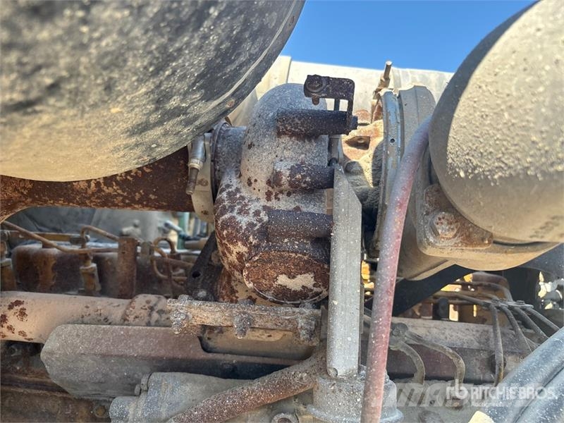 Volvo 6x4 T/A Dump Truck Caminhões basculantes