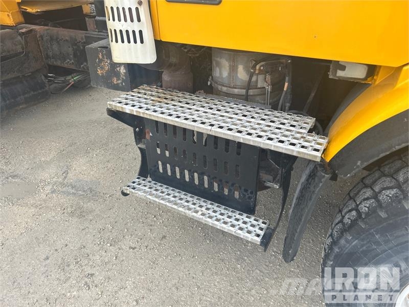 Volvo 6x4 T/A Dump Truck Kiper tovornjaki