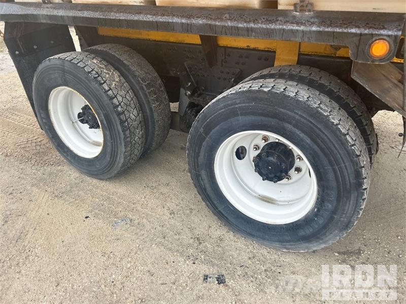 Volvo 6x4 T/A Dump Truck Kiper tovornjaki