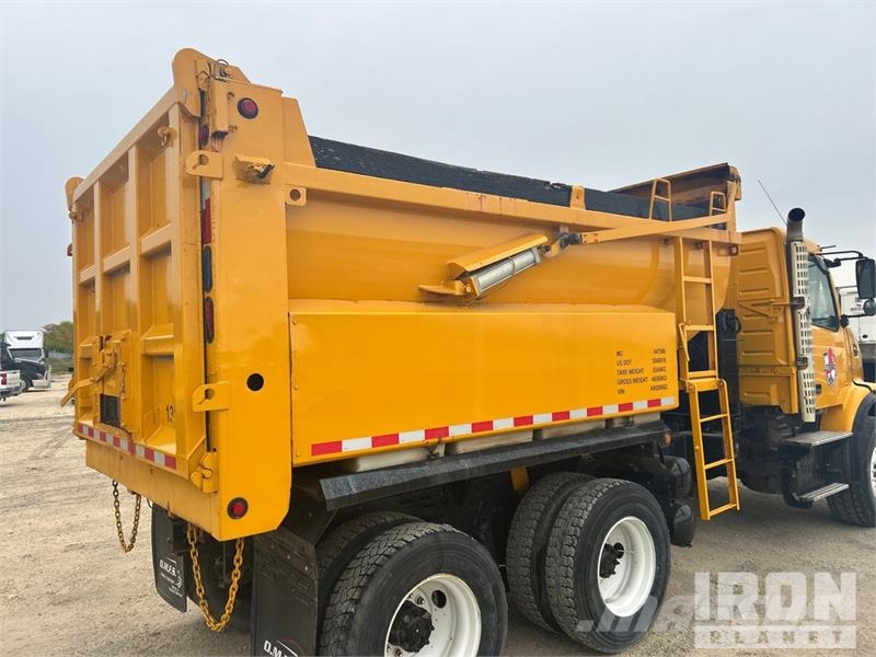 Volvo 6x4 T/A Dump Truck Kiper tovornjaki