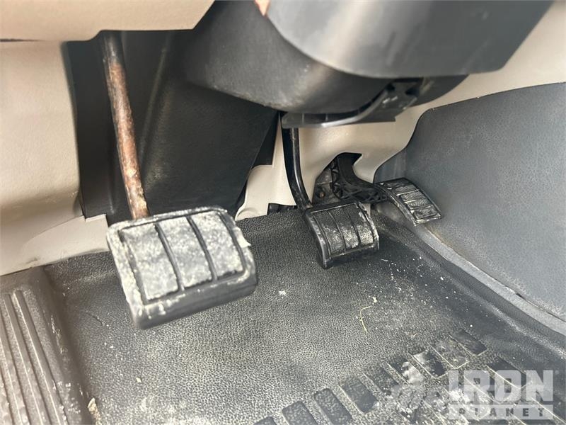 Volvo 6x4 T/A Dump Truck Kiper tovornjaki