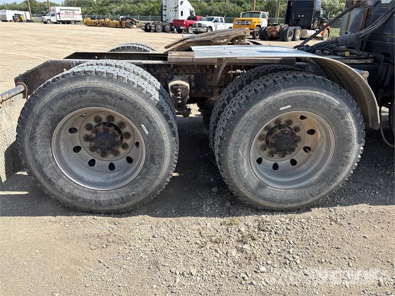 Volvo 6x4 T/A Sleeper Truck Tractor Prime Movers