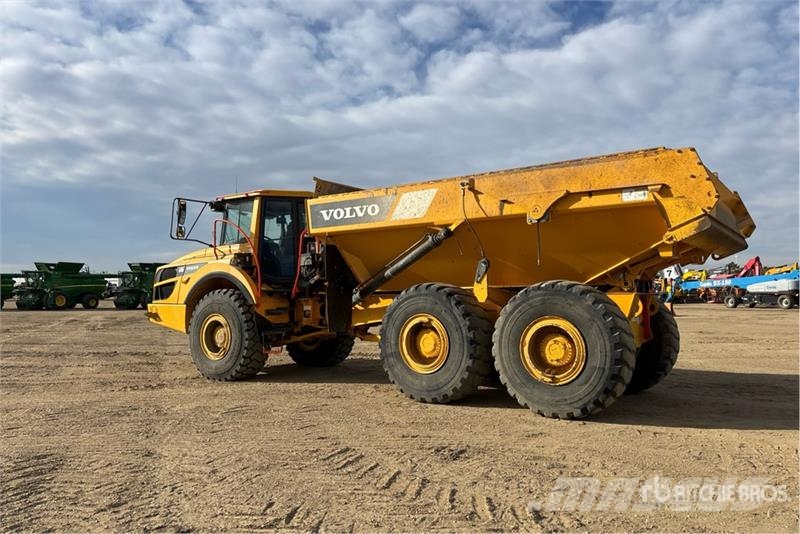 Volvo A30G Artikulētie pašizgāzēji