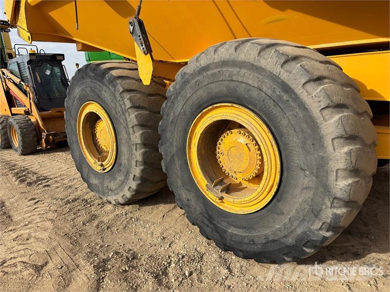 Volvo A30G Artikulētie pašizgāzēji