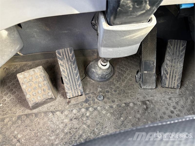 Volvo A30G Artikulētie pašizgāzēji