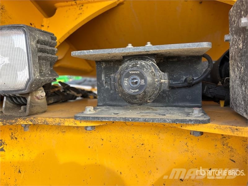 Volvo A30G Artikulētie pašizgāzēji