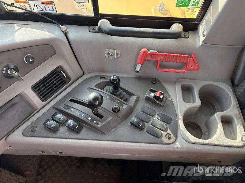 Volvo A30G Zglobni damperi