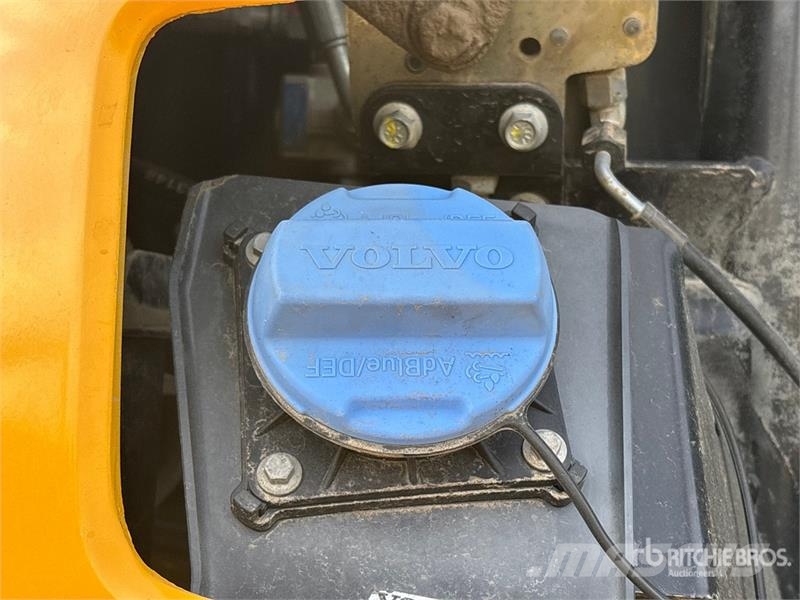 Volvo A30G Artikulētie pašizgāzēji