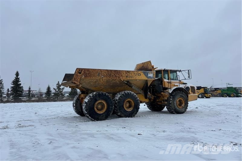 Volvo A40E Artikulētie pašizgāzēji