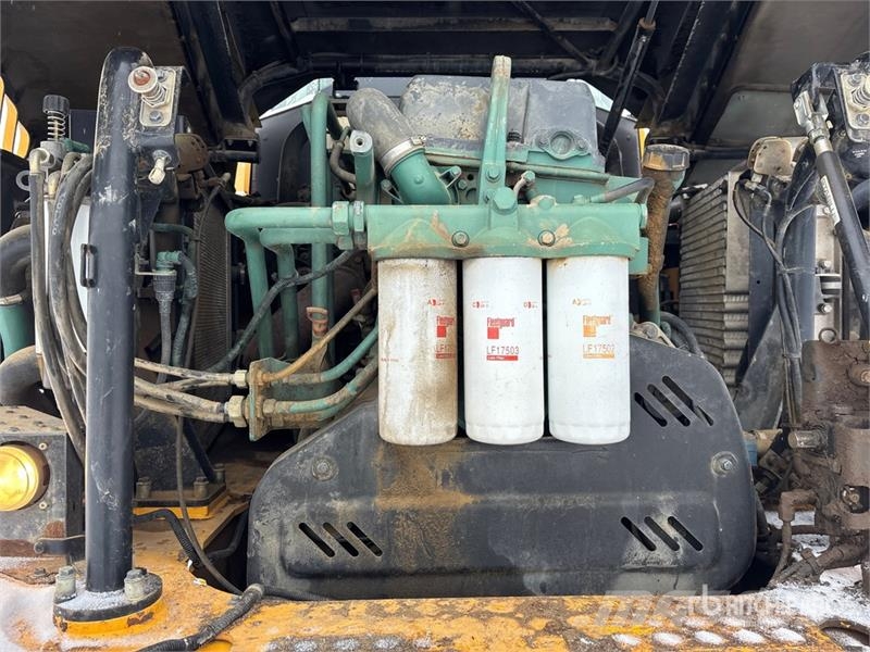 Volvo A40E Artikulētie pašizgāzēji