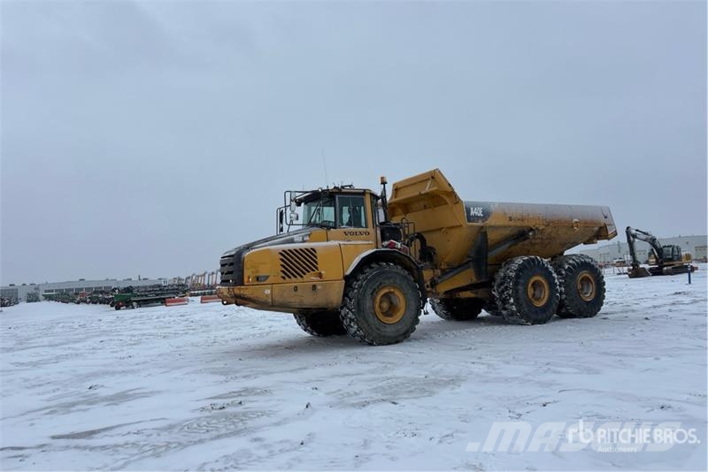 Volvo A40E Artikulētie pašizgāzēji