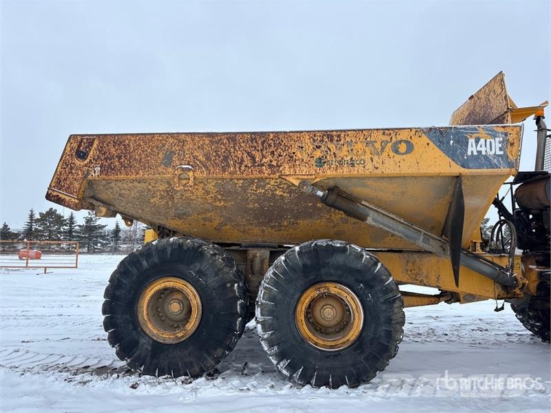 Volvo A40E Artikulētie pašizgāzēji