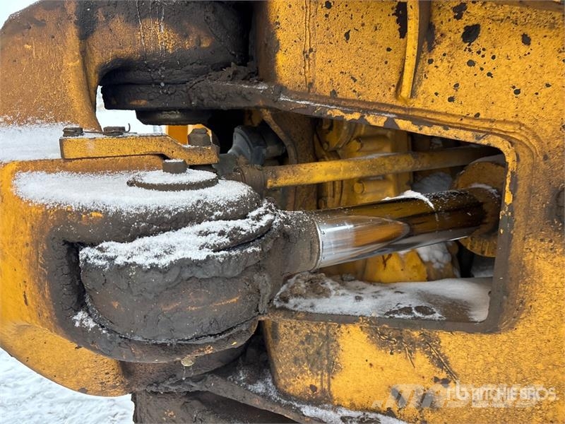 Volvo A40E Artikulētie pašizgāzēji