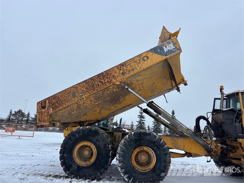 Volvo A40E Artikulētie pašizgāzēji