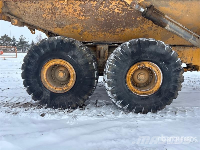 Volvo A40E Artikulētie pašizgāzēji