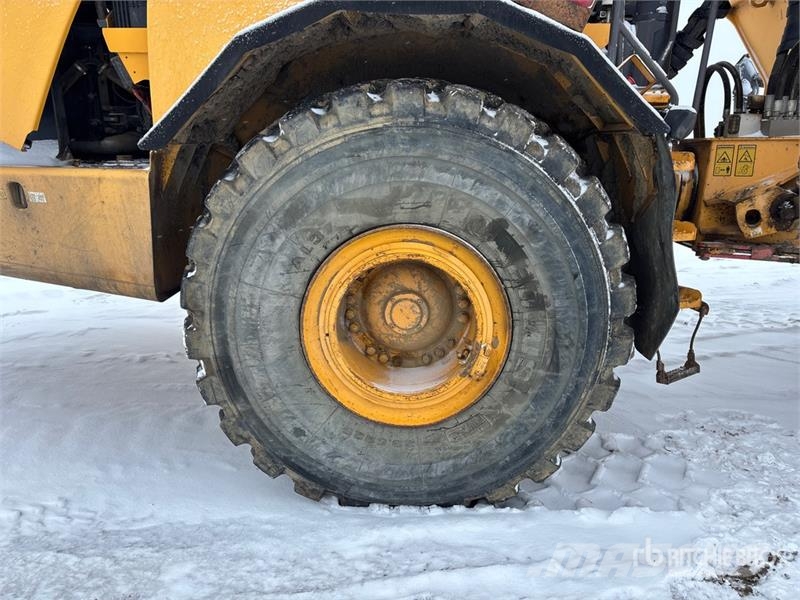 Volvo A40E Artikulētie pašizgāzēji