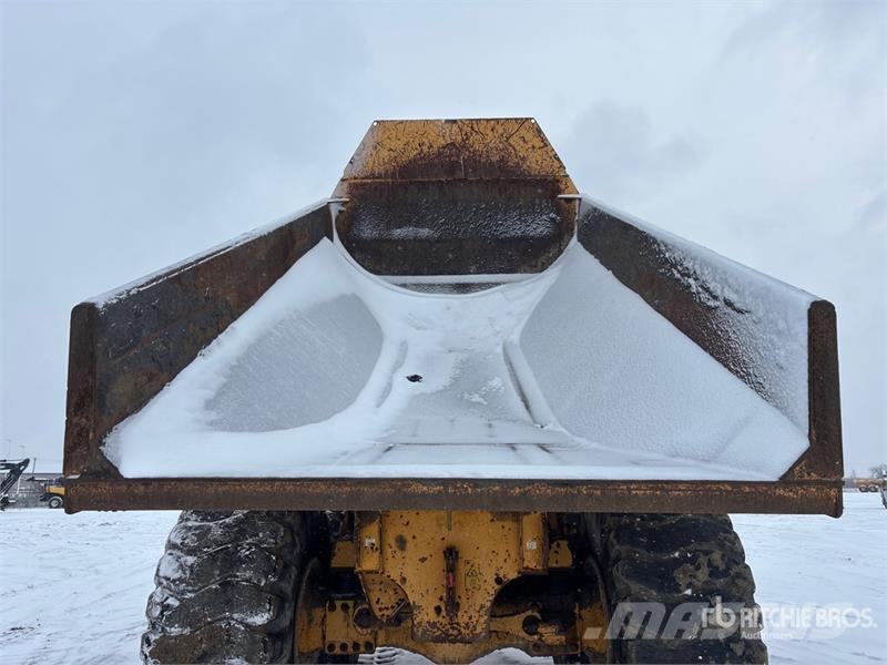 Volvo A40E Artikulētie pašizgāzēji