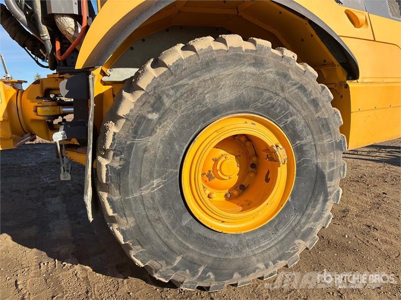 Volvo A40G Articulated Dump Truck Dumper - Knickgelenk