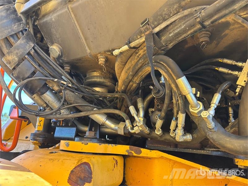 Volvo A40G Articulated Dump Truck Dumper - Knickgelenk