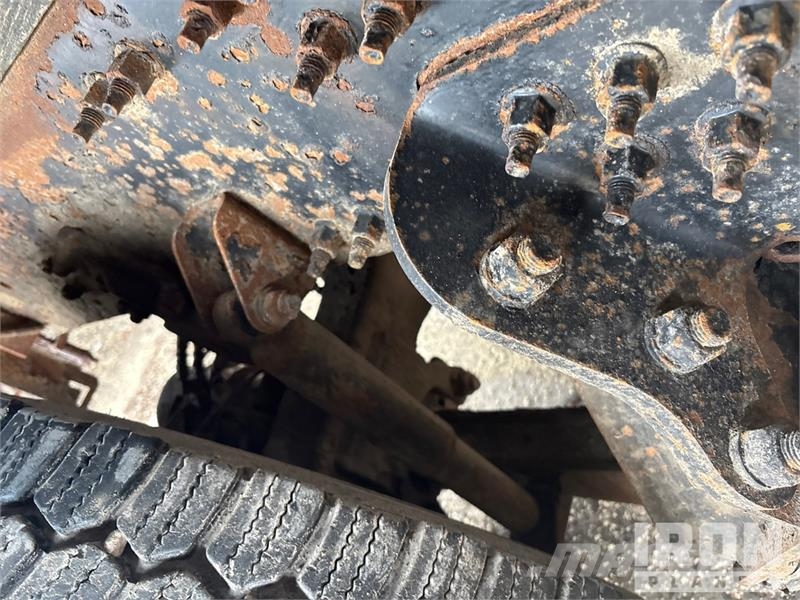 Volvo D13 Volvo Power 6x4 T/A Dump Truck (Inoperable) Camion ribaltabili