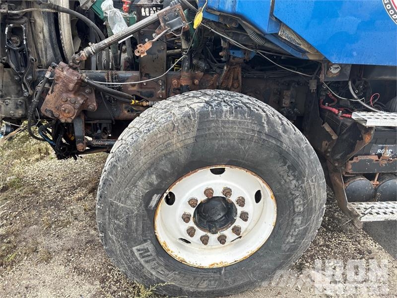 Volvo D13 Volvo Power 6x4 T/A Dump Truck (Inoperable) Camion ribaltabili