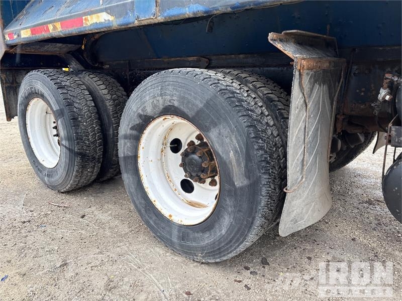 Volvo D13 Volvo Power 6x4 T/A Dump Truck (Inoperable) Camion ribaltabili