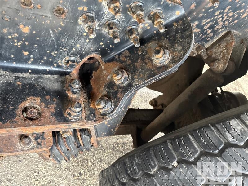 Volvo D13 Volvo Power 6x4 T/A Dump Truck (Inoperable) Camion ribaltabili