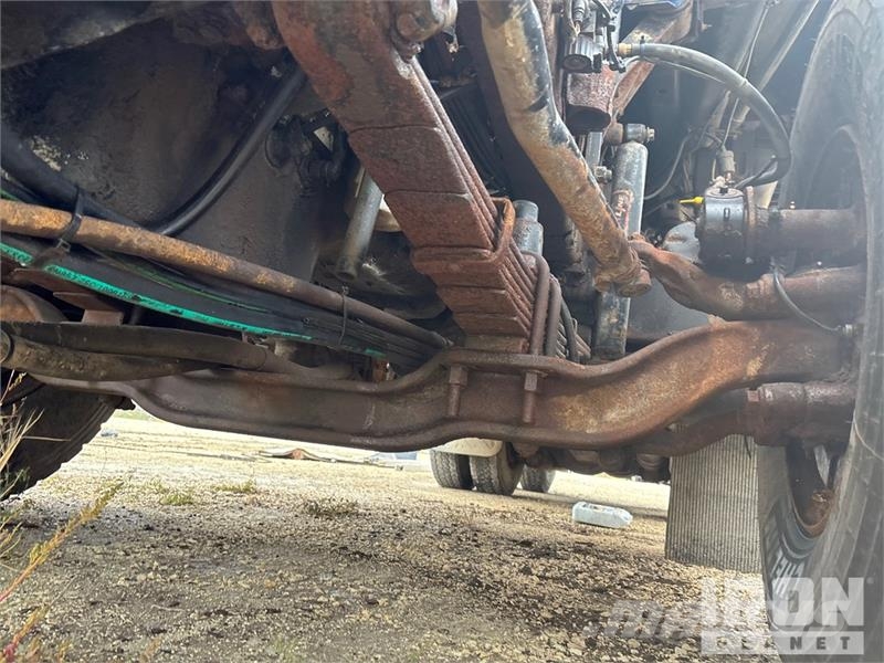 Volvo D13 Volvo Power 6x4 T/A Dump Truck (Inoperable) Camion ribaltabili