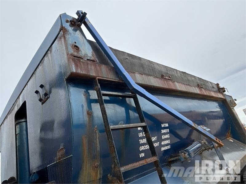Volvo D13 Volvo Power 6x4 T/A Dump Truck (Inoperable) Camion ribaltabili