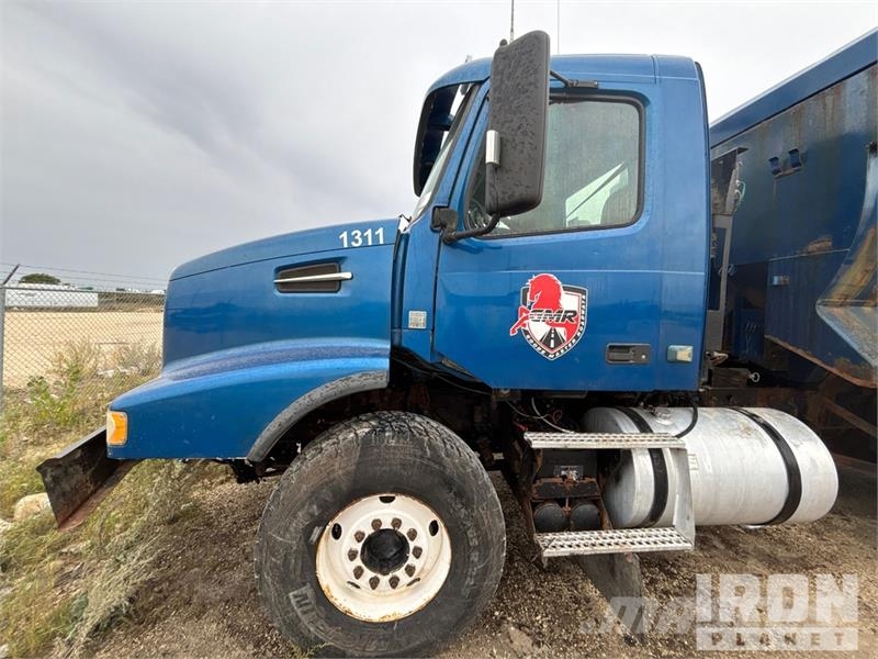 Volvo D13 Volvo Power 6x4 T/A Dump Truck (Inoperable) Camion ribaltabili