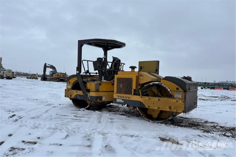 Volvo DD90HF Double Drum Roller Valjci sa dvojnim bubnjem