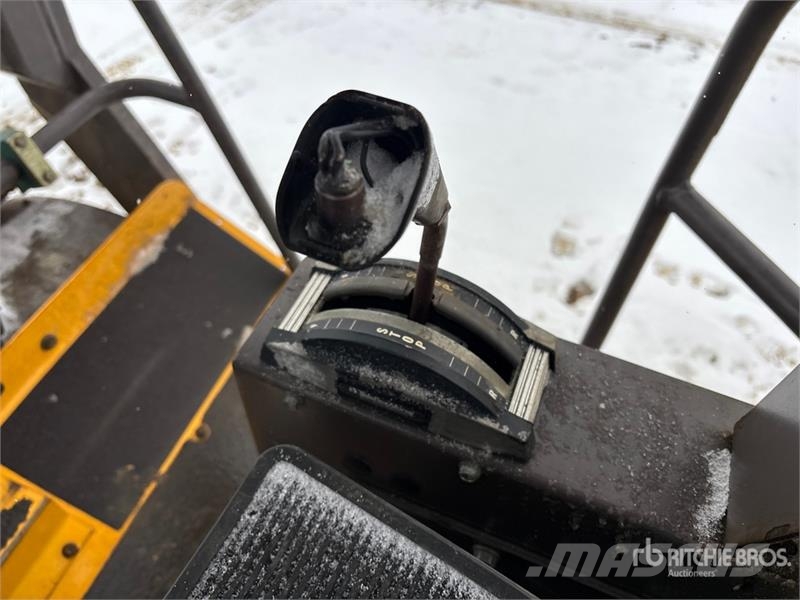 Volvo DD90HF Double Drum Roller Valjci sa dvojnim bubnjem