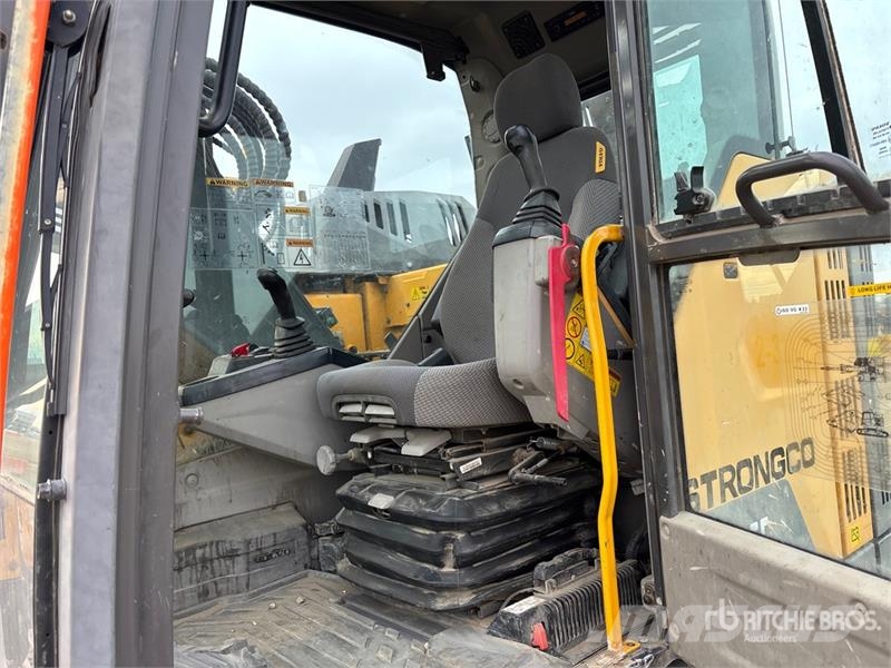 Volvo ECR235E Tracked Excavator Crawler excavators