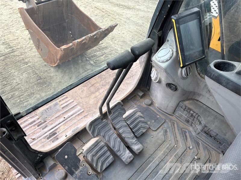 Volvo ECR235E Tracked Excavator Crawler excavators
