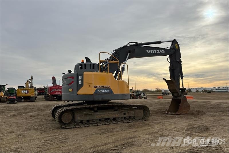 Volvo ECR235E Tracked Excavator Crawler excavators