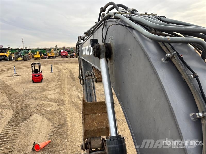 Volvo ECR235E Tracked Excavator Crawler excavators