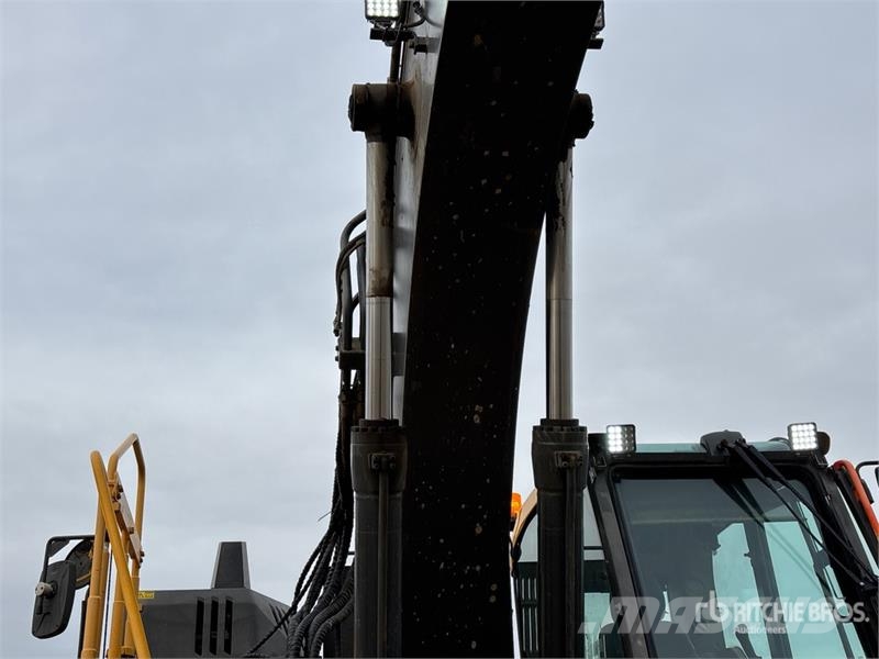 Volvo ECR235E Tracked Excavator Crawler excavators