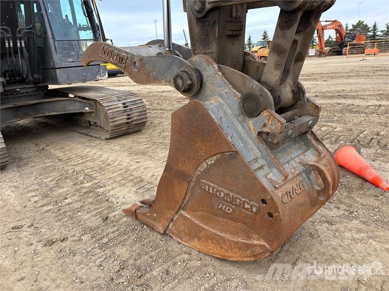Volvo ECR235E Tracked Excavator Crawler excavators