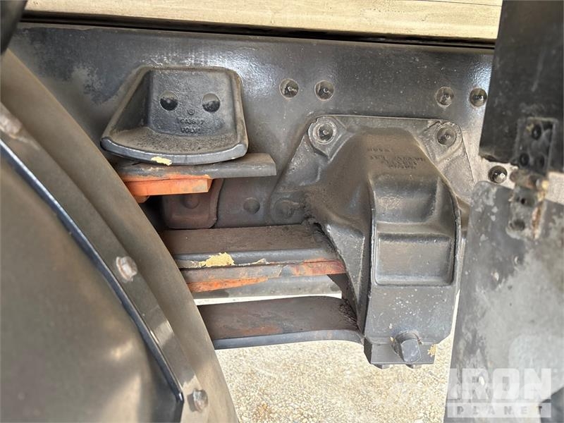 Volvo FL7 4x2 De-Icer Truck Other trucks