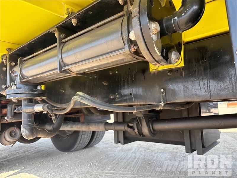 Volvo FL7 4x2 De-Icer Truck Other trucks