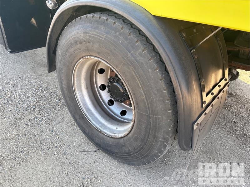 Volvo FL7 4x2 De-Icer Truck Other trucks