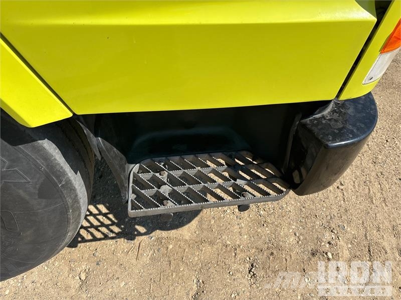 Volvo FL7 4x2 De-Icer Truck Other trucks