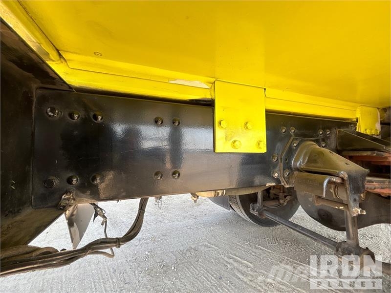Volvo FL7 4x2 De-Icer Truck Other trucks