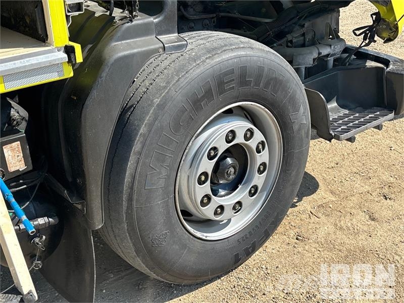 Volvo FL7 4x2 De-Icer Truck Other trucks