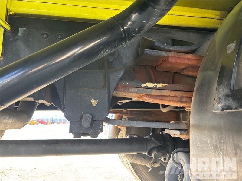 Volvo FL7 4x2 De-Icer Truck Other trucks