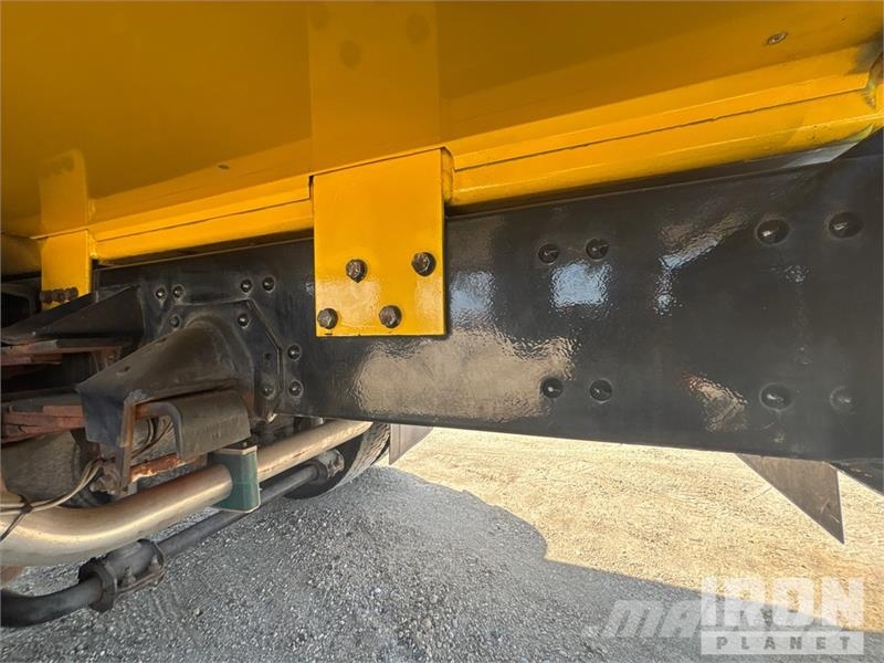 Volvo FL7 4x2 De-Icer Truck Other trucks