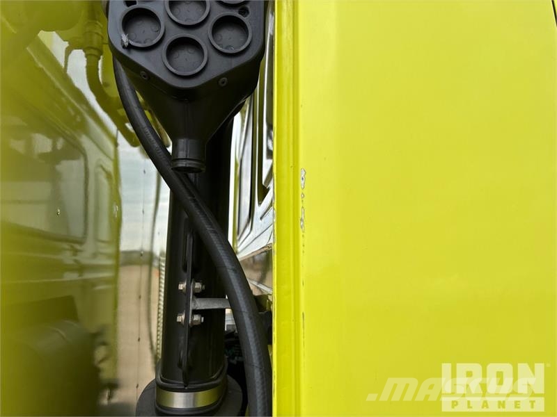 Volvo FL7 4x2 De-Icer Truck Other trucks